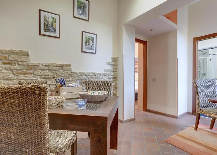 Colosseo Residenza Sette Sale * Rom